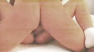 Доведеният брат изсмуква члена porno besplatno video си от нейната ревнива доведена сестра
