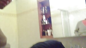 Прецаканият тийнейджър изсмуква дядо и порно със студентки получава пръсти